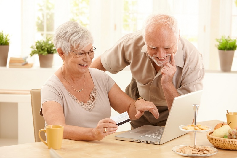Laptop dla seniora – na co zwrócić uwagę?